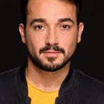 อาเดรียน วิอาดอร์ (Adrián Viador)