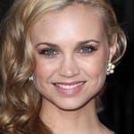 ฟิโอน่า กูเบลมันน์ (Fiona Gubelmann)