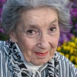 ฟรานเซส เบย์ (Frances Bay)