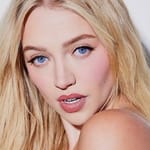 เจนน่า โฮแกน (Jenna Hogan)