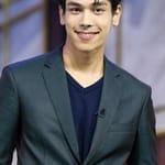 ปรพัฒน์ ศรีขจร (Porapat Srikajorn)