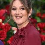 รูธ เจมเมลล์ (Ruth Gemmell)