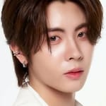 วรรณกร เรืองรัตน์ (Wannakorn Reungrat)