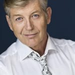 เกร็ก เอลวันด์ (Greg Ellwand)