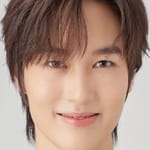 นภัทร พัชรชวลิต (Napat Patcharachavalit)