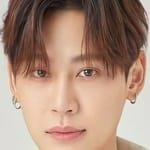 นพณัฐ กันตชัย (Noppanut Guntachai)