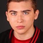 เรย์มอนด์ โอชัว (Raymond Ochoa)