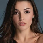 ฮันเด เออร์เซล (Hande Erçel)