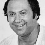 อัลเลน การ์ฟิลด์ (Allen Garfield)