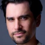 แอนดรูว์ โวเกล (Andrew Vogel)