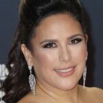 แองเจลิกา วาเล่ (Angélica Vale)