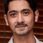 อารยา ซาโลกา (Arya Saloka)