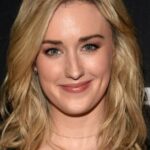 แอชลีย์ จอห์นสัน (Ashley Johnson)