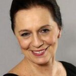 เอย์เตน อุนคูโอกลู (Ayten Uncuoğlu)