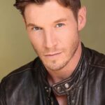 แชด ไมเคิล คอลลินส์ (Chad Michael Collins)