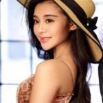 เฉินหยวนหยวน (Chen Yuanyuan)