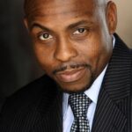 คริสโตเฟอร์ ไมเคิล ฮอลลีย์ (Christopher Michael Holley)