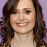 แคลร์ ดันน์ (Clare Dunne)