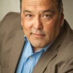 แดน แบรดฟอร์ด (Dan Bradford)