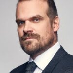 เดวิด ฮาร์เบอร์ (David Harbour)
