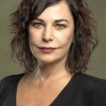 เชนาย กูร์เลอร์ (Şenay Gürler)