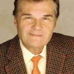 เฟร็ด วิลลาร์ด (Fred Willard)