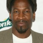 เกล็นน์ พลัมเมอร์ (Glenn Plummer)