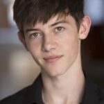 กริฟฟิน กลัก (Griffin Gluck)