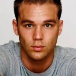 ลินคอล์น ลูอิส (Lincoln Lewis)