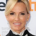 เจเน็ต โจนส์ (Janet Jones)