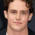 จอห์น โคลฟิน (John Clofine)