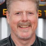 จอห์น ดิมักจิโอ (John DiMaggio)