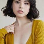 จูเลีย เรห์วาลด์ (Julia Rehwald)