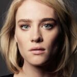 แม็คเคนซี่ เดวิส (Mackenzie Davis)
