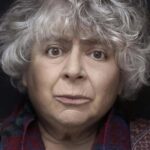 มิเรียม มาร์โกลีส (Miriam Margolyes)
