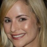 นิโคล การ์ซา (Nicole Garza)