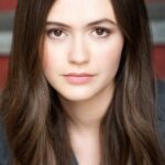 โอลิเวีย ซานาเบีย (Olivia Sanabia)