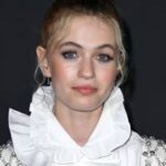 โอลิเวีย สก็อตต์ เวลช์ (Olivia Scott Welch)