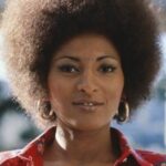 แพม เกรียร์ (Pam Grier)