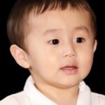 ปาร์ค จียอง (Park Ji-yong)