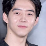 ปาร์ค ยูฮวาน (Park Yu-hwan)