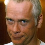 พอล ดิลลอน (Paul Dillon)