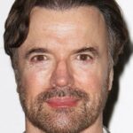 พอล ไรส์ (Paul Rhys)