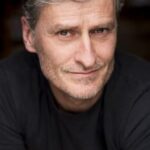 ปีเตอร์ ฟีนีย์ (Peter Feeney)