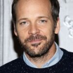 ปีเตอร์ ซาร์สการ์ด (Peter Sarsgaard)