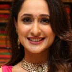 ปรัชญา ไจสวาล (Pragya Jaiswal)