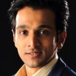 ปราติก คานธี (Pratik Gandhi)