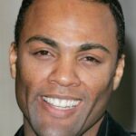 เรย์ เฟียรอน (Ray Fearon)