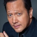 ร็อบ ชไนเดอร์ (Rob Schneider)