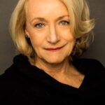 โรสแมรี่ ดันสมอร์ (Rosemary Dunsmore)